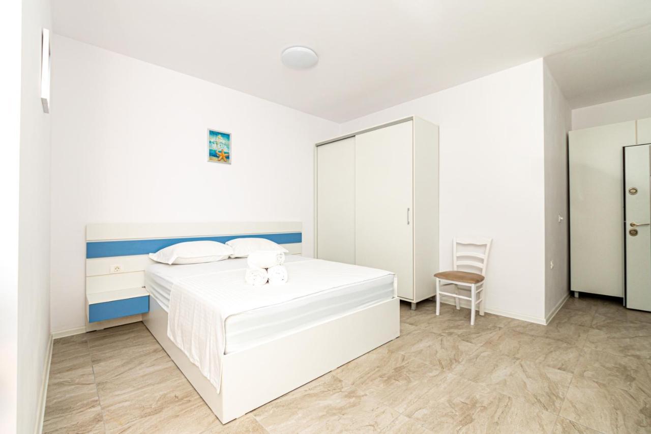 Danilo Apartments Mamaia Nord Navodari Exterior photo